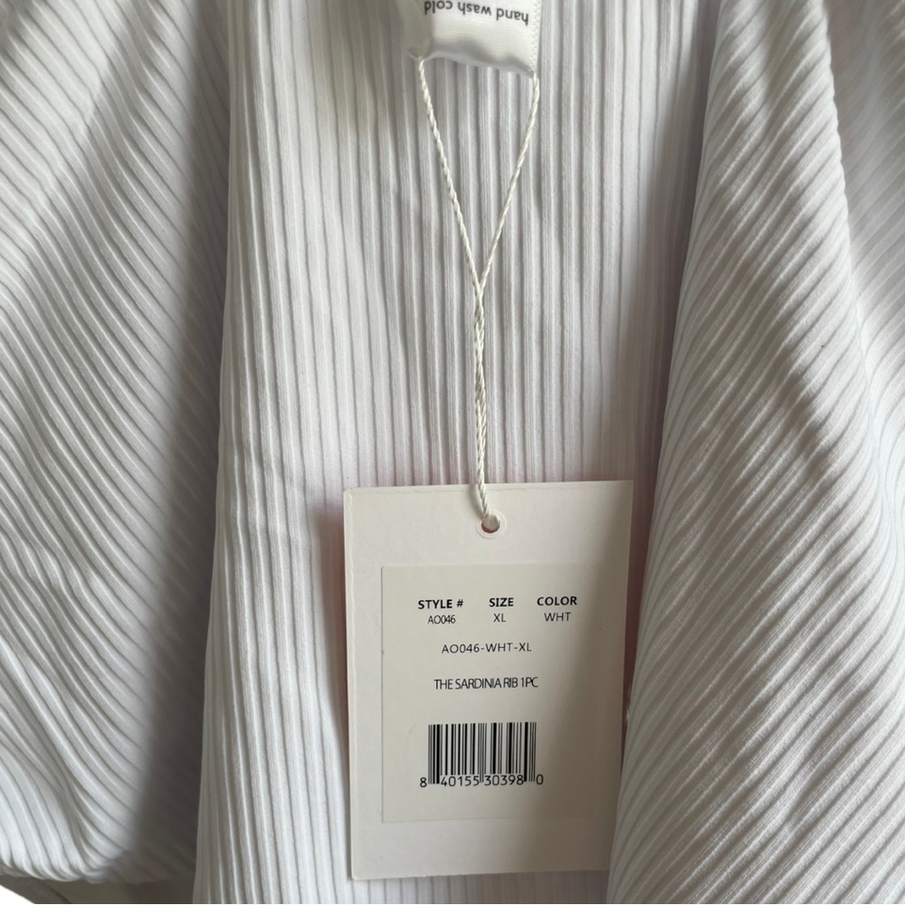 Andie Sardinia Ribbed One Piece White XL Swimsuit - Picture 8 of 11